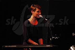  ISA KURZ  