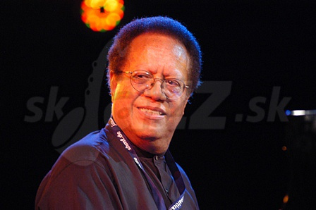  CEDAR WALTON  