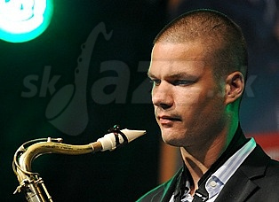 NIKOLAJ NIKITIN