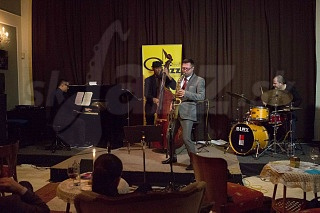  FOLKLORE TO JAZZ  