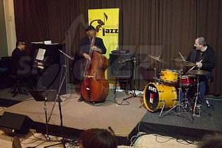  IBA TRIO  