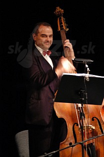  PETR VLÁŠEK  