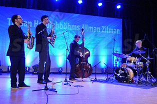  JILMAN ZILMAN  