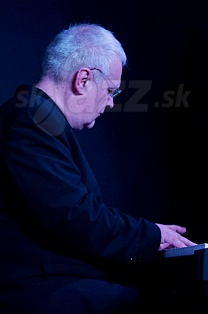  PAVOL  