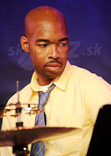  ERIC HARLAND  