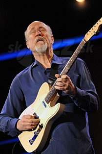  JOHN  