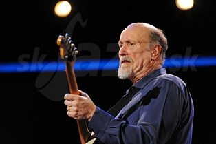  JOHN  