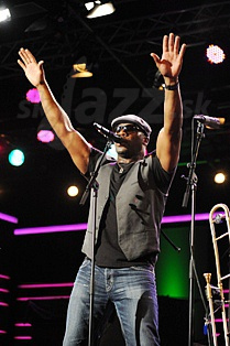  BIG SAM  