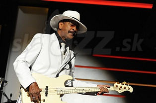 LARRY GRAHAM  