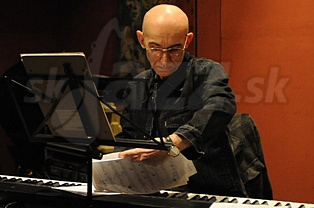  GABO JONÁŠ  