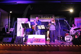  NIKISTEIN SEXTET  