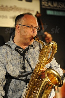  ERIK ROTHENSTEIN  