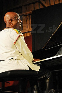  WILLIAM HENDERSON  