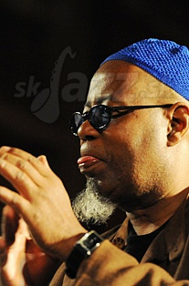  DWIGHT TRIBLE  