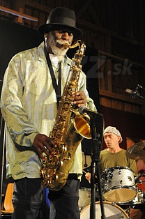  PHAROAH + GENE  