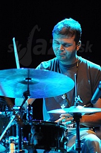  MARCEL BUNTAJ  