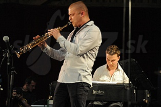  KIRE + MÁTYÁS  