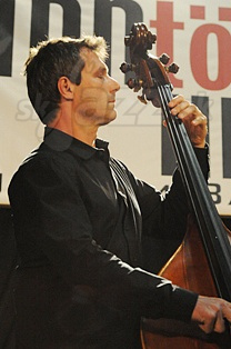  DENNIS  