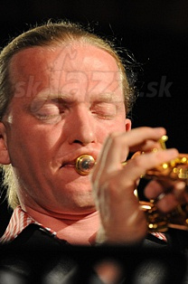  LORENZ RAAB  