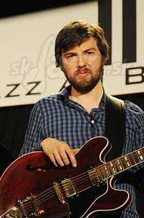  HENRIK HALLBERG  