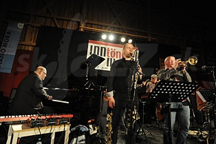  ULI SOYKA SEXTET  
