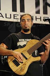  ALAIN PÉREZ  