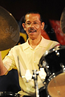  MARK  