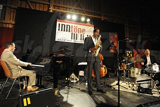  BRAD LEALI QUARTET  