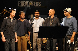  AMBROSE AKINMUSIRE QUINTET  