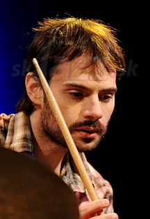  DAN WEISS  