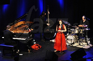  ELINA DUNI QUARTET  