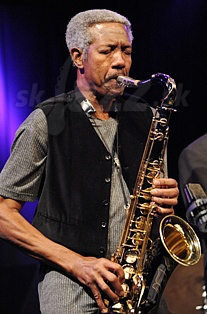  BILLY HARPER  