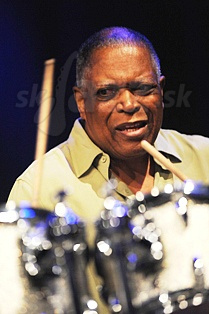  BILLY HART  