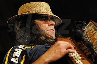  RENATO  