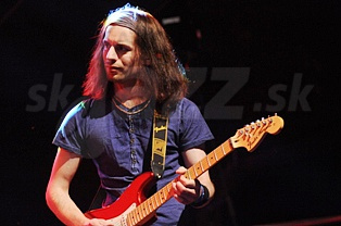  RUDY HORVÁTH  