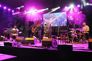  PAUL JACKSON  TRIO  
