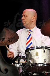  EDUARD ZIZAK  