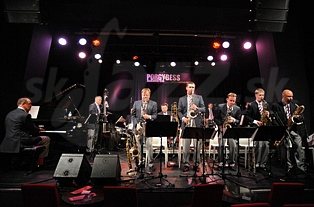  MOSCOW JAZZ ORCHESTRA  