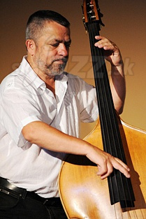  JOSHI SCHNEEBERGER  