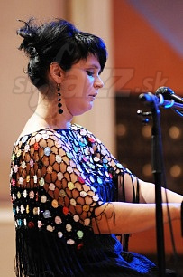  BEATA HLAVENKOVÁ  