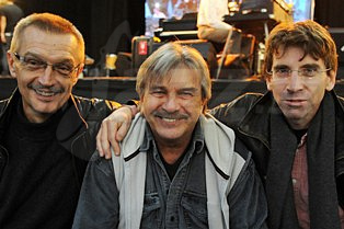  EMIL VIKLICKÝ TRIO  