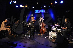  REGINA CARTER QUARTET  