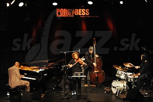  REGINA CARTER QUARTET  