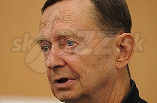  ZBIGNIEW NAMYSLOWSKI  