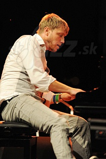  MARTIN  