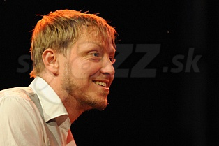 MARTIN  