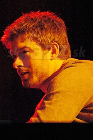  COLIN VALLON  