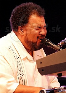  GEORGE DUKE  