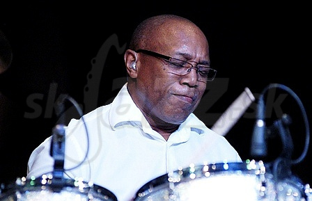  BILLY COBHAM  