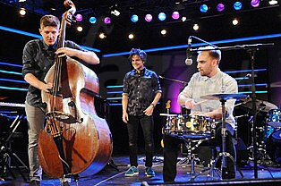  LAURENTE+JAMIE+BRADLEY  